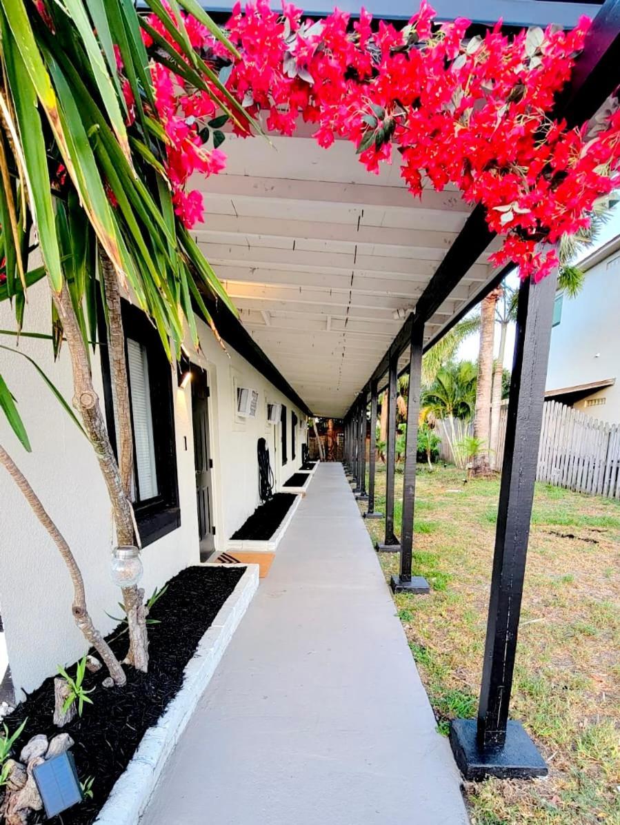 Beach Bungalow By The Sea 4 Cocoa Beach Εξωτερικό φωτογραφία